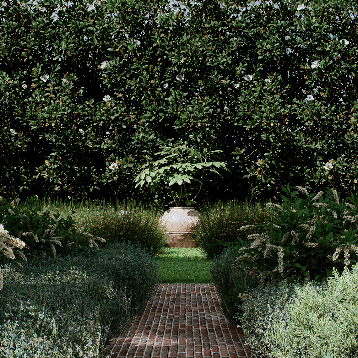 Miller House, Baton Rouge — planted courtyard beside the house